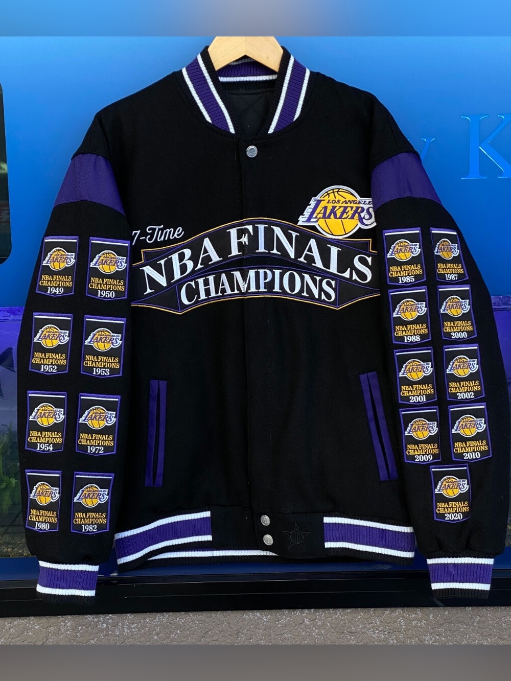 Los Angeles Lakers 17-Time NBA Finals Champions Reversible Jacket
